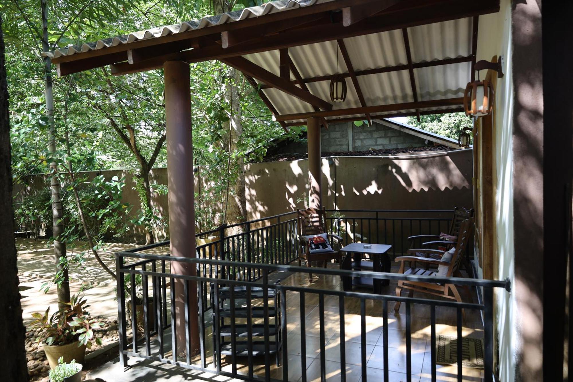 Max Safari Villa Udawalawe Exterior photo