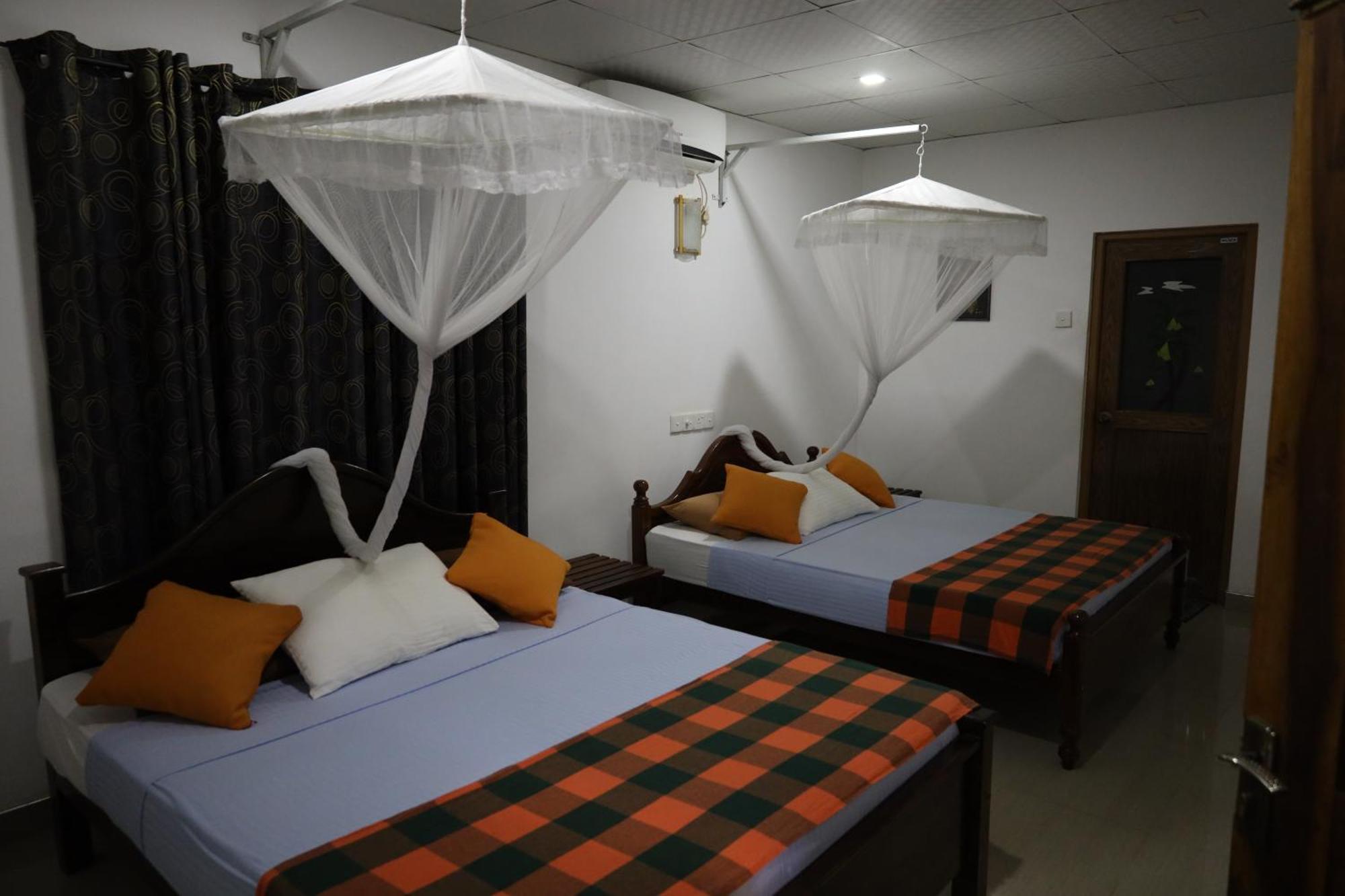 Max Safari Villa Udawalawe Exterior photo