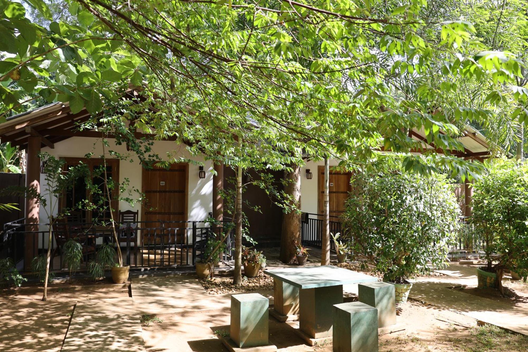 Max Safari Villa Udawalawe Exterior photo