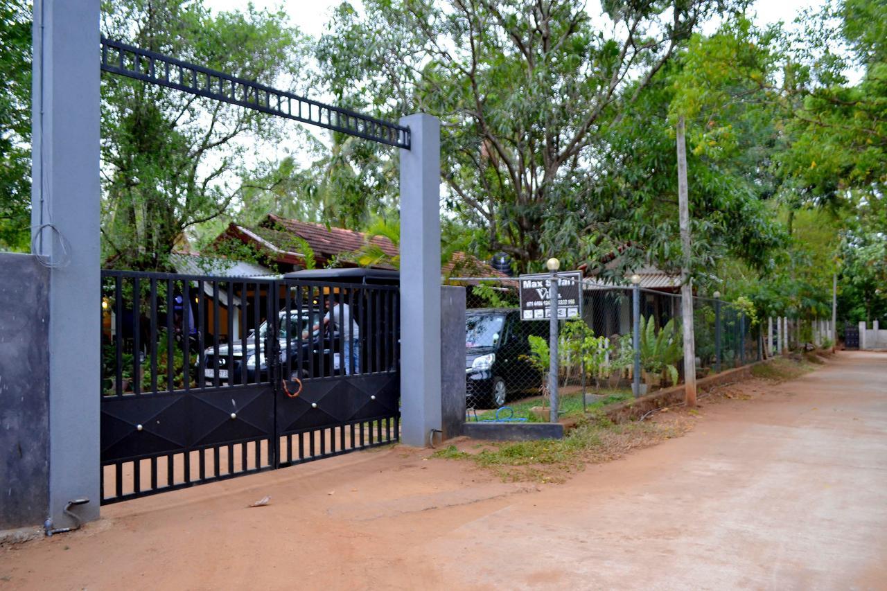 Max Safari Villa Udawalawe Exterior photo